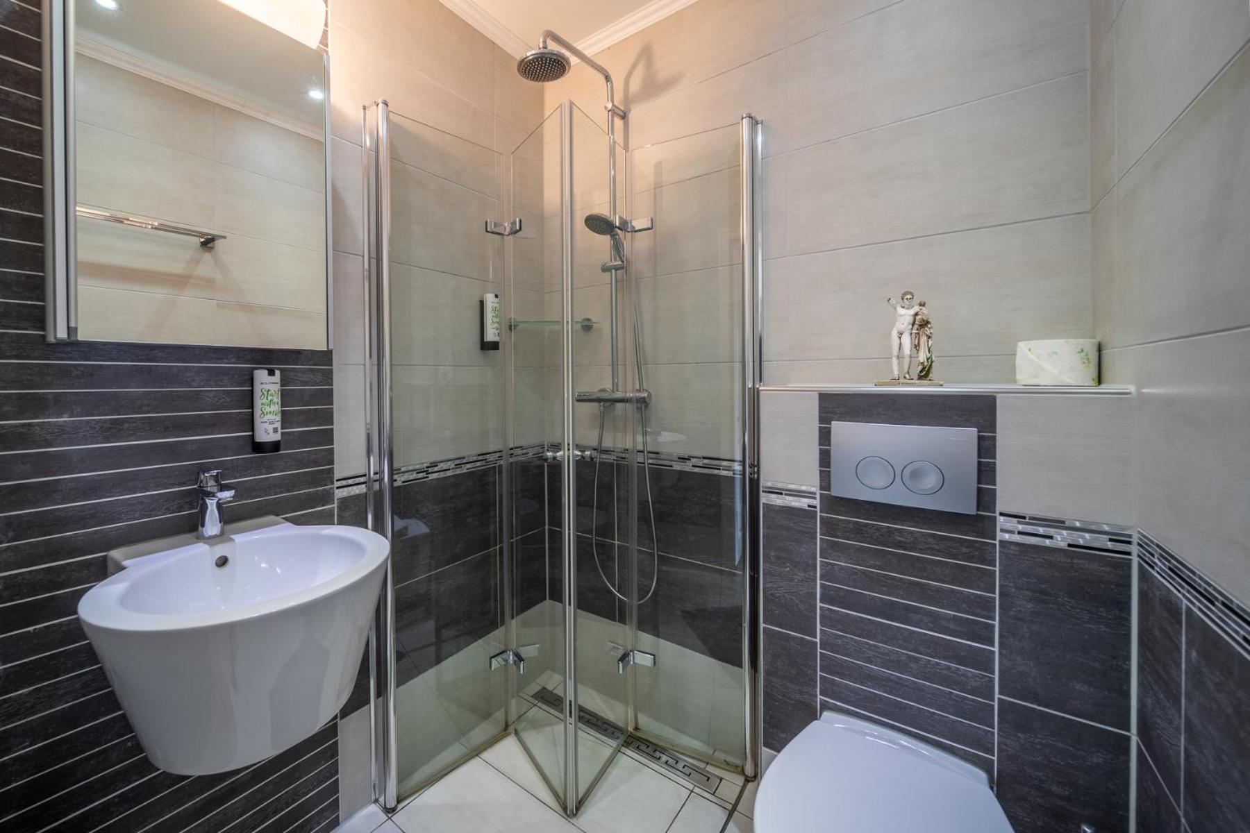 Zum Halbmond Hotel 3*