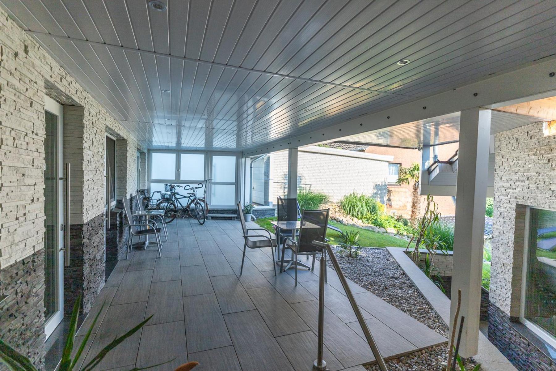 Zum Halbmond Hotel 3*