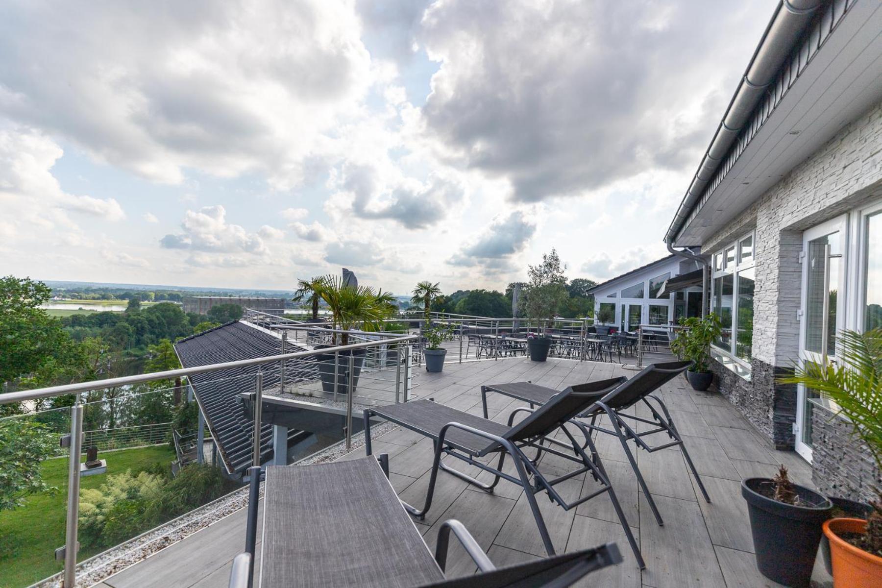 Zum Halbmond Hotel Lauenburg
