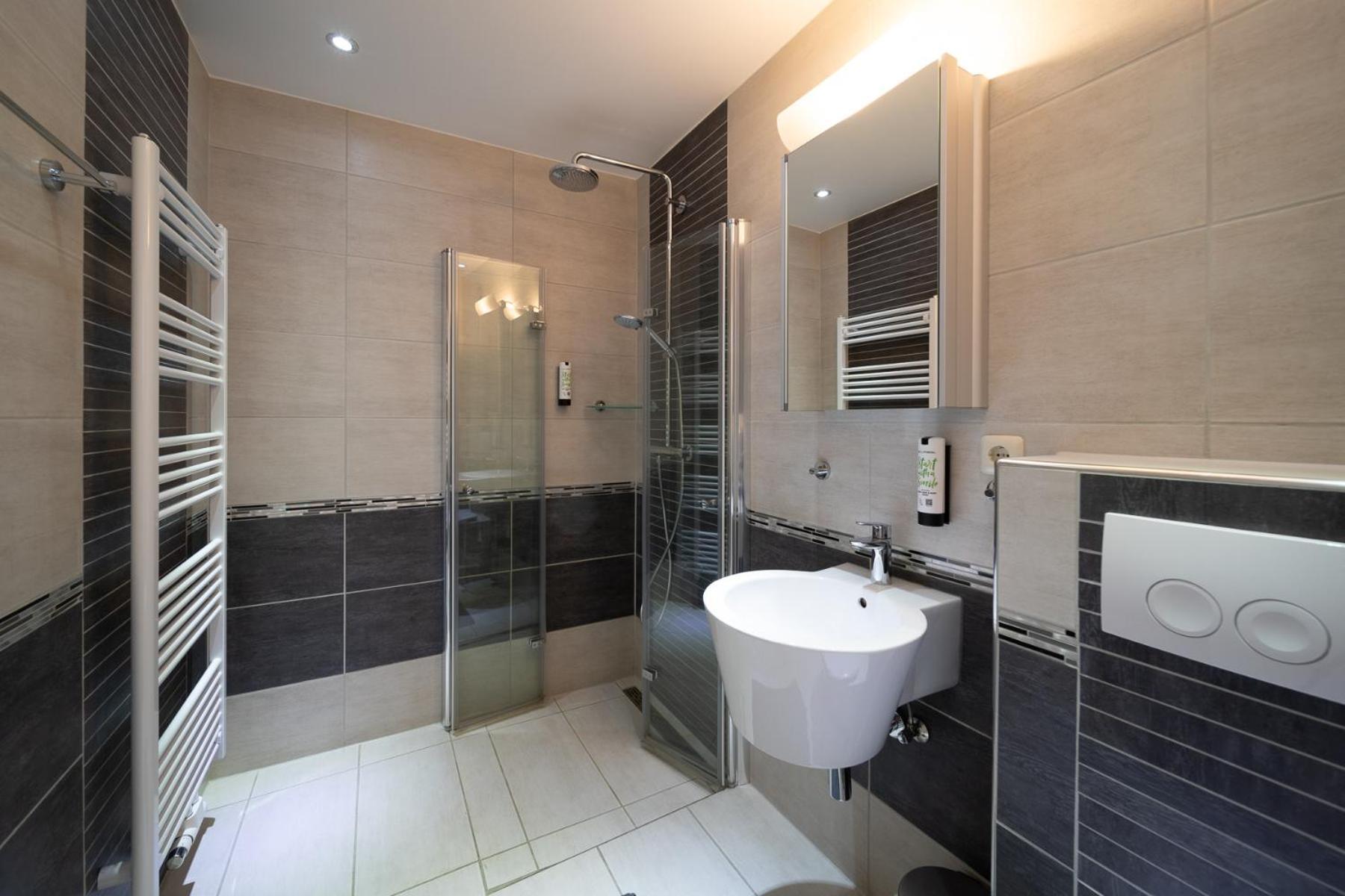 Zum Halbmond Hotel 3*