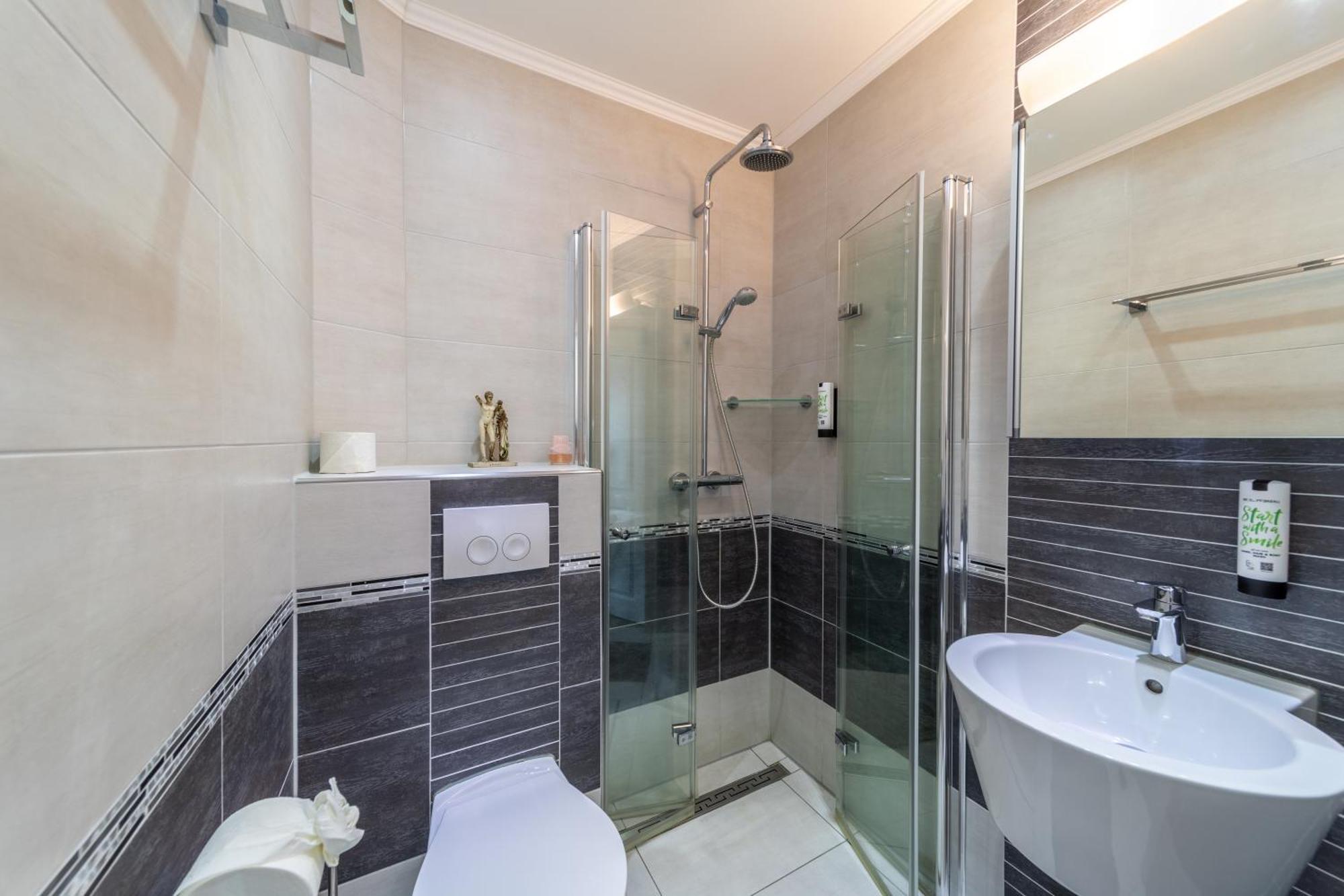 Zum Halbmond Hotel 3*
